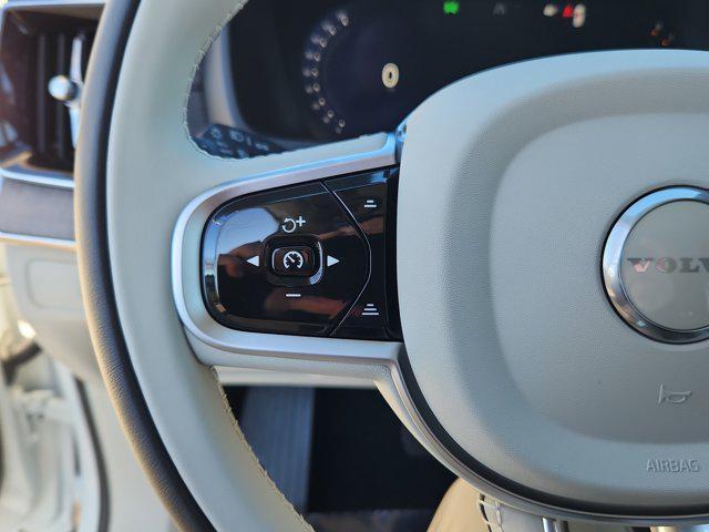 new 2026 Volvo XC90 car, priced at $75,155