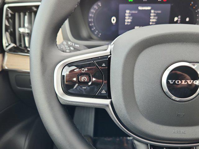 new 2026 Volvo XC90 car, priced at $71,825