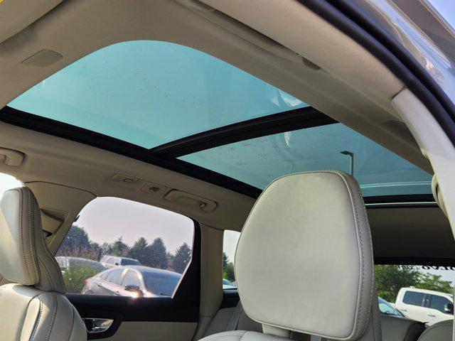 new 2026 Volvo XC60 car, priced at $63,935