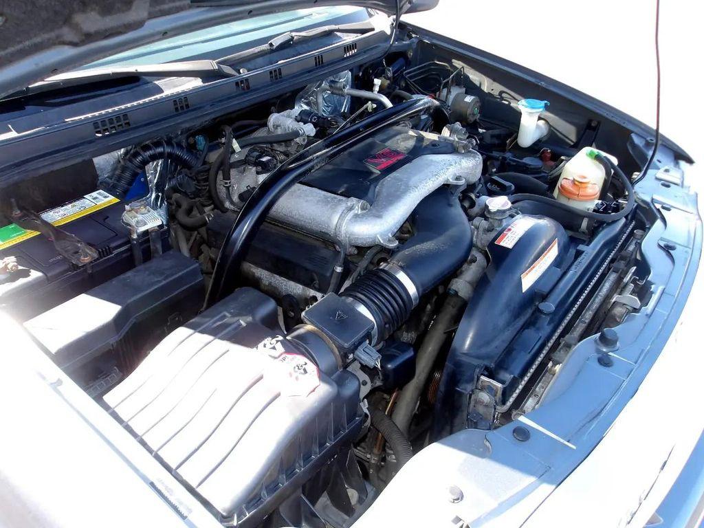 used 2004 Suzuki XL7 car, priced at $3,995