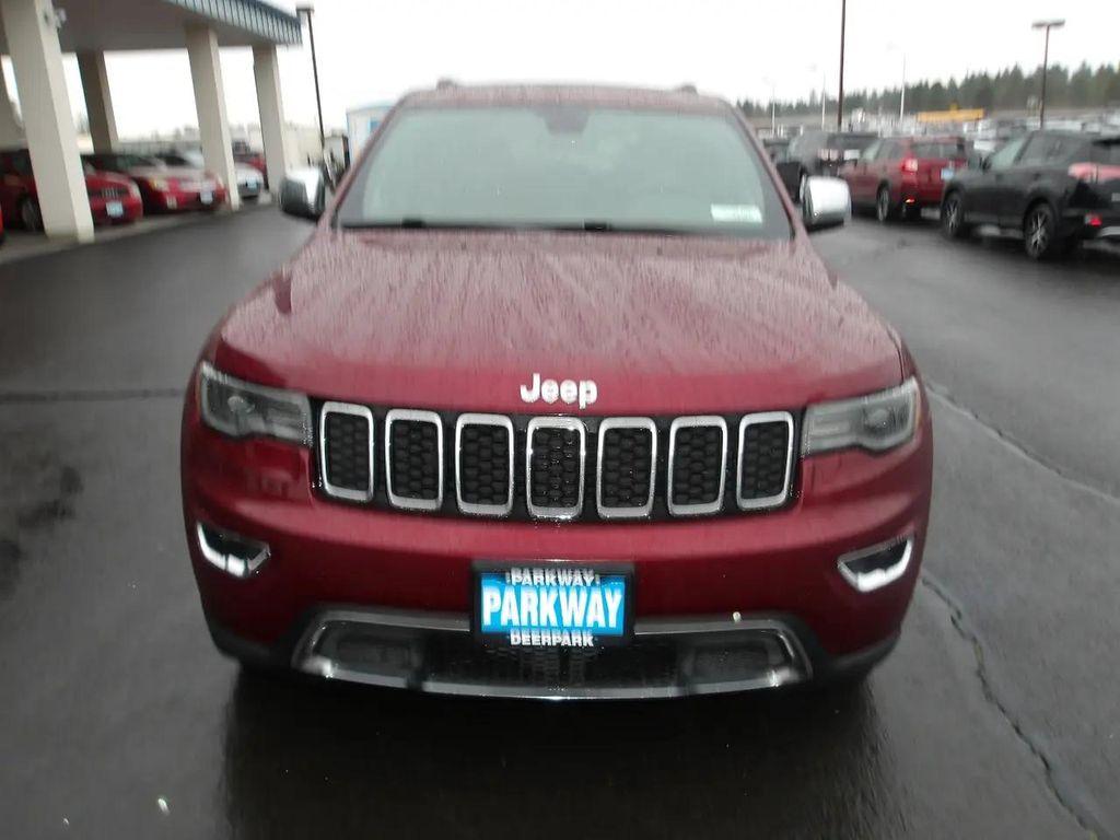 used 2017 Jeep Grand Cherokee car, priced at $16,245