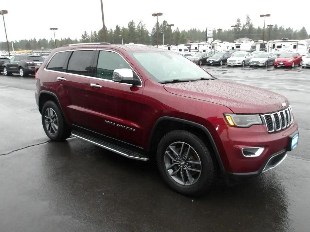 used 2017 Jeep Grand Cherokee car, priced at $16,245