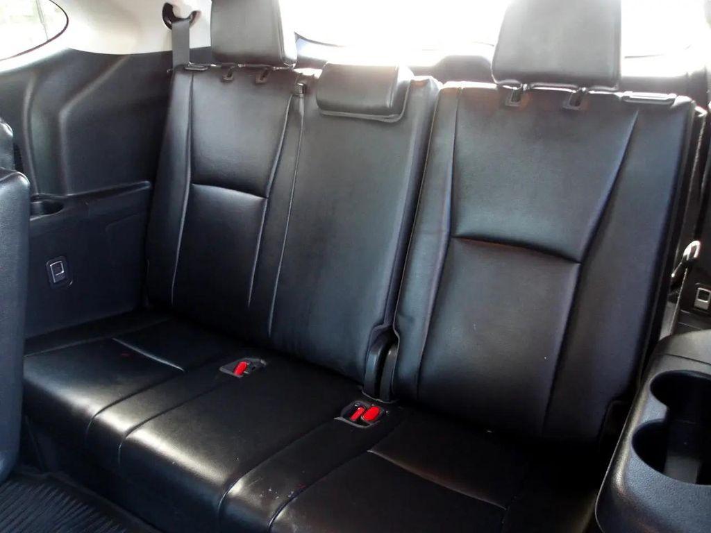 used 2023 Toyota Highlander car, priced at $41,995