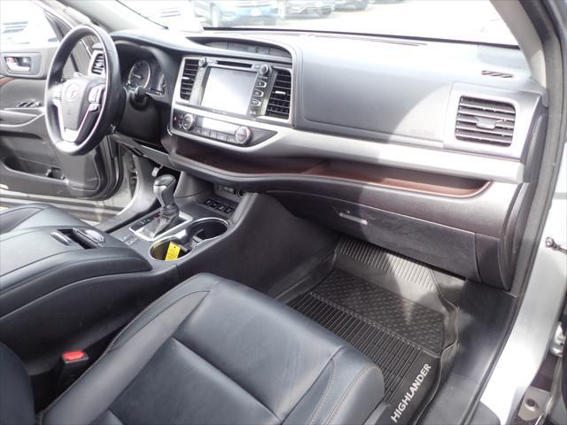 used 2017 Toyota Highlander car, priced at $16,485