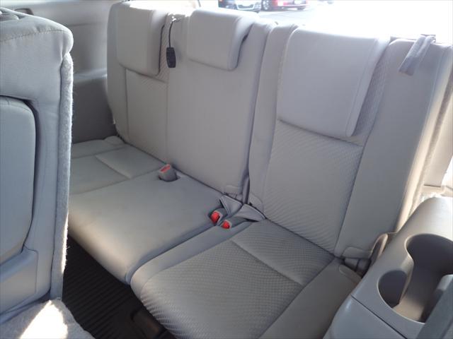 used 2014 Toyota Highlander car, priced at $11,985