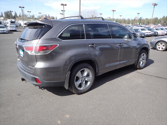 used 2015 Toyota Highlander car, priced at $17,985