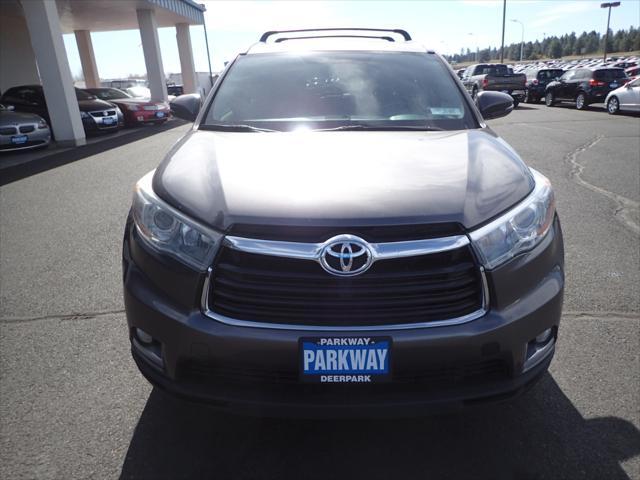 used 2015 Toyota Highlander car, priced at $17,985