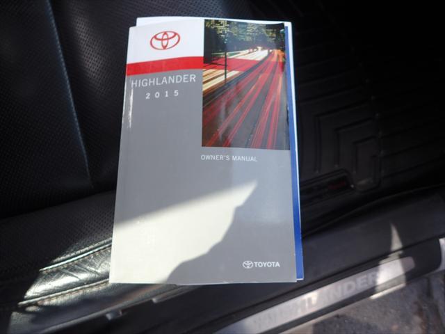 used 2015 Toyota Highlander car, priced at $17,985