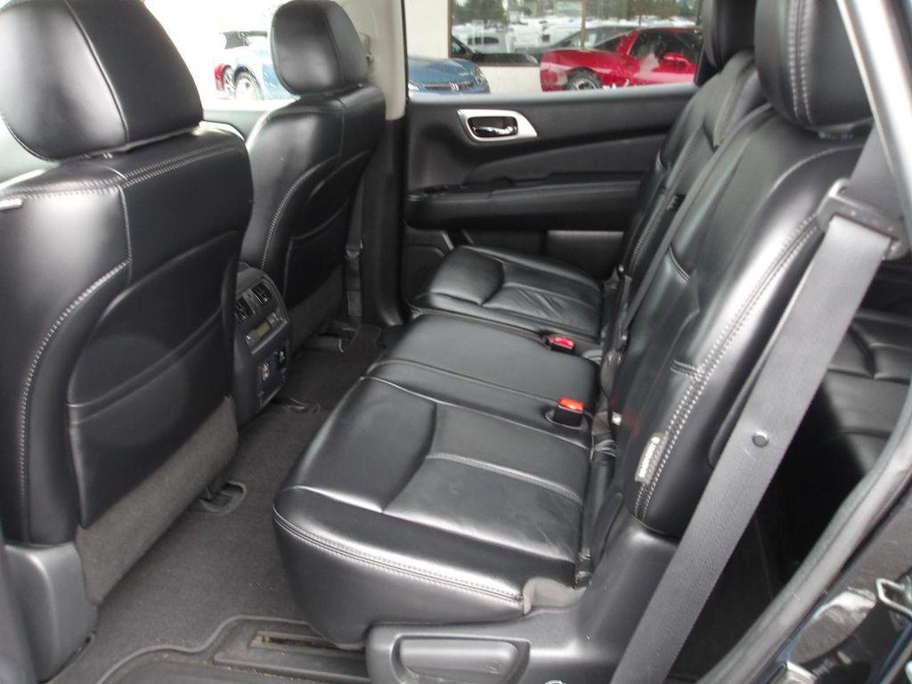 used 2018 Nissan Pathfinder car