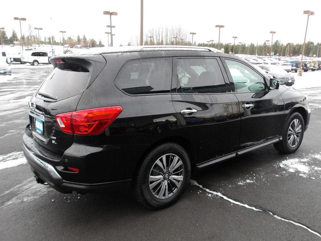 used 2018 Nissan Pathfinder car