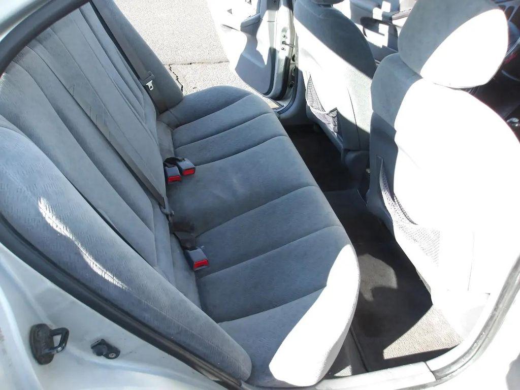 used 2005 Hyundai Elantra car