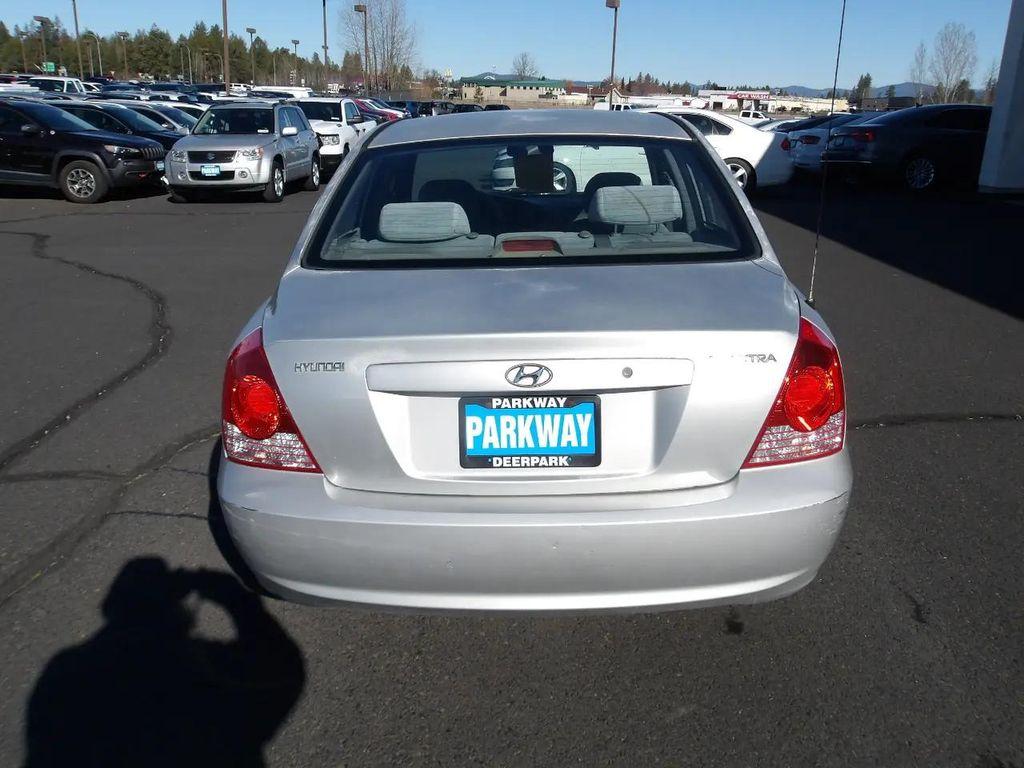 used 2005 Hyundai Elantra car