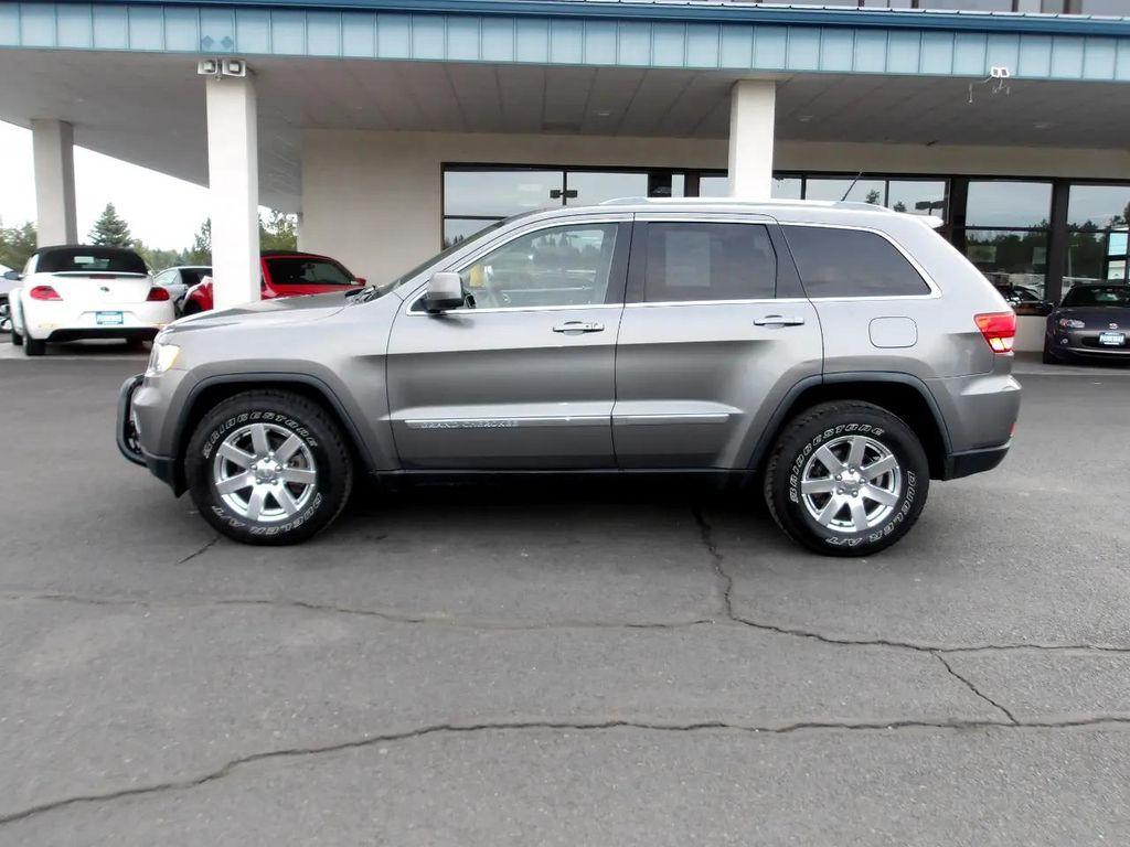 used 2012 Jeep Grand Cherokee car, priced at $5,995