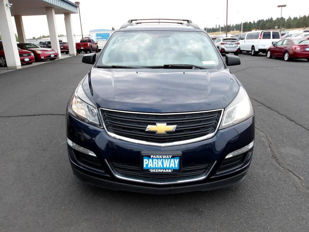 used 2016 Chevrolet Traverse car, priced at $11,995