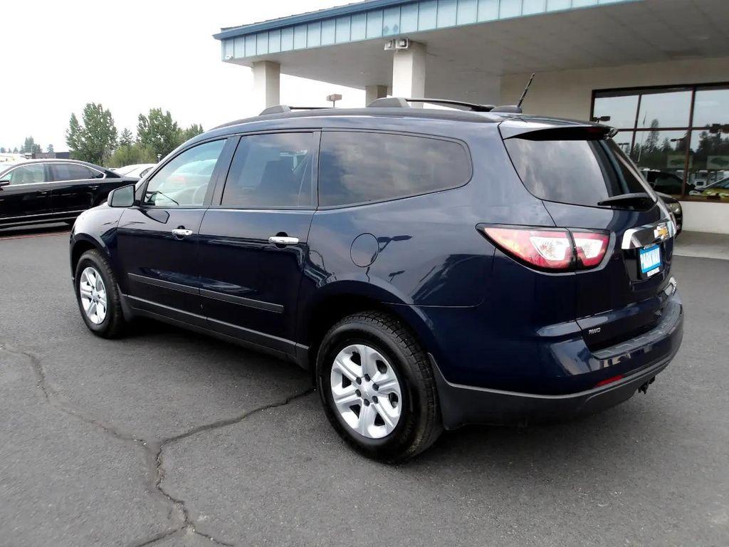 used 2016 Chevrolet Traverse car, priced at $11,995