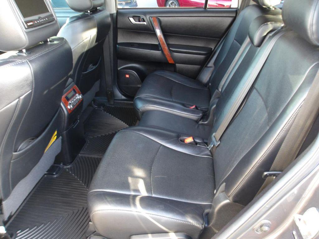 used 2011 Toyota Highlander car, priced at $11,745