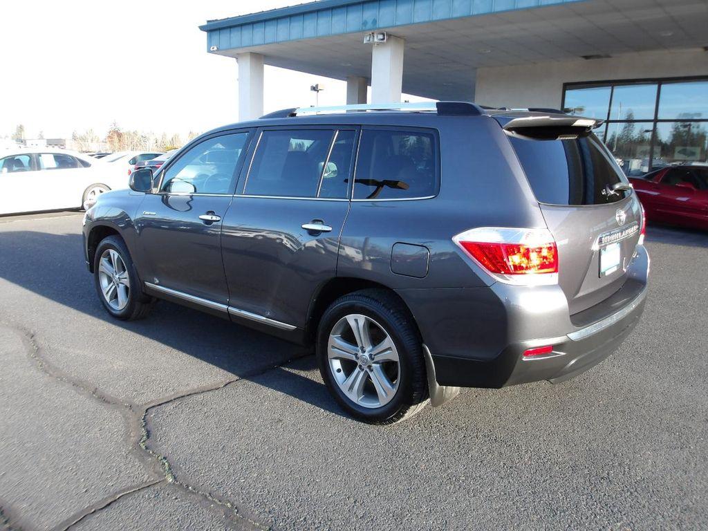 used 2011 Toyota Highlander car, priced at $11,745