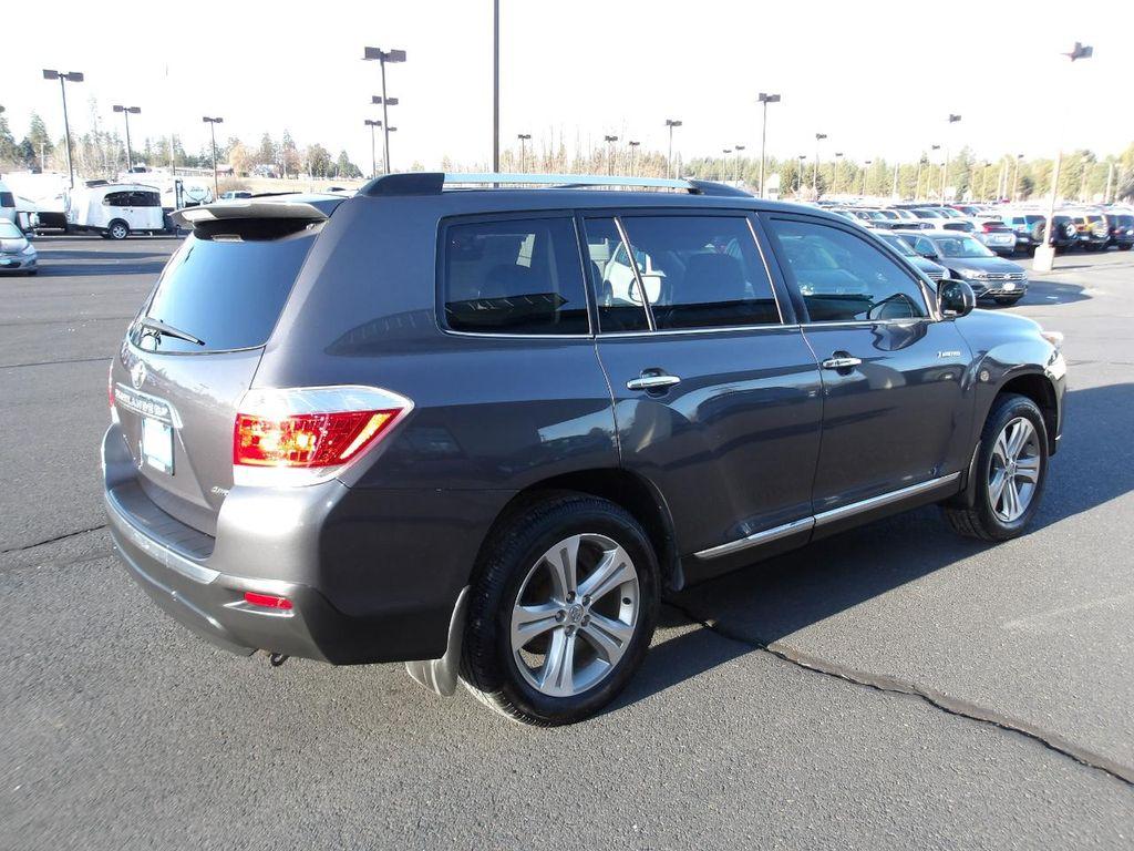 used 2011 Toyota Highlander car, priced at $11,745