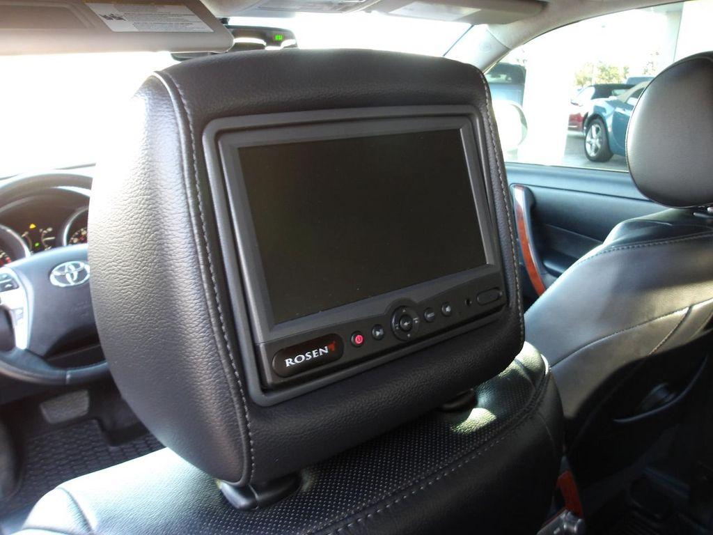 used 2011 Toyota Highlander car, priced at $11,745