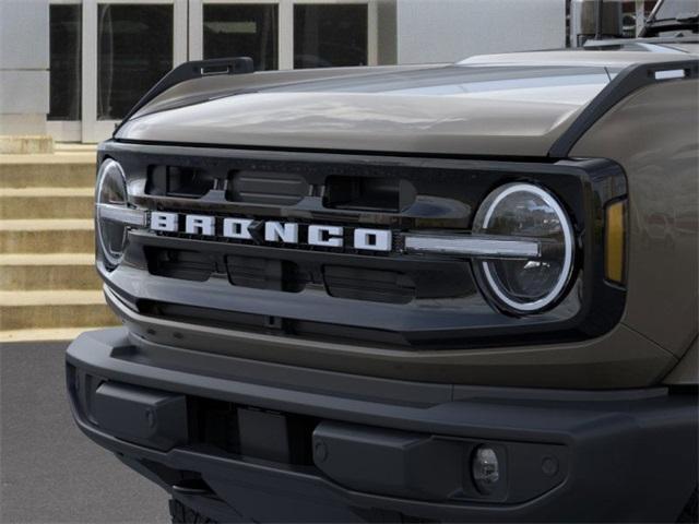 new 2025 Ford Bronco car, priced at $51,414