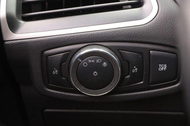 used 2024 Ford Edge car, priced at $21,950