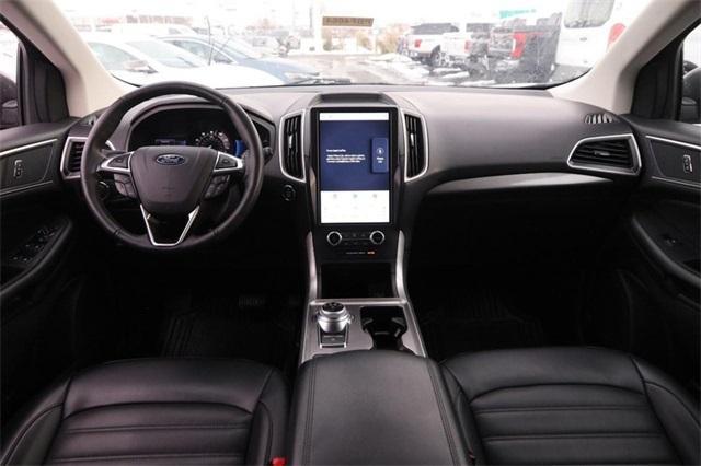 used 2024 Ford Edge car, priced at $22,950