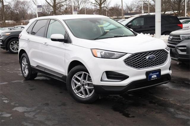 used 2024 Ford Edge car, priced at $20,950
