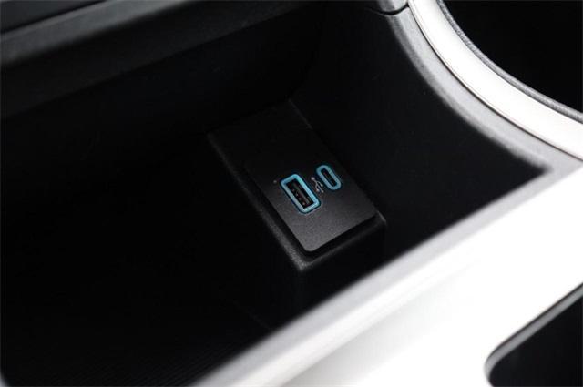 used 2024 Ford Edge car, priced at $20,950