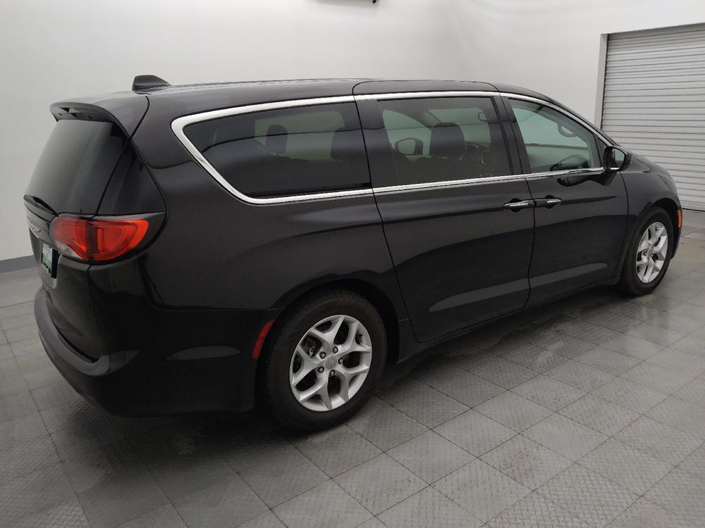 used 2019 Chrysler Pacifica car, priced at $16,395