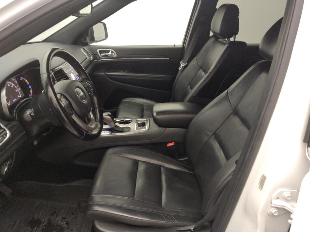 used 2021 Jeep Grand Cherokee car, priced at $25,295