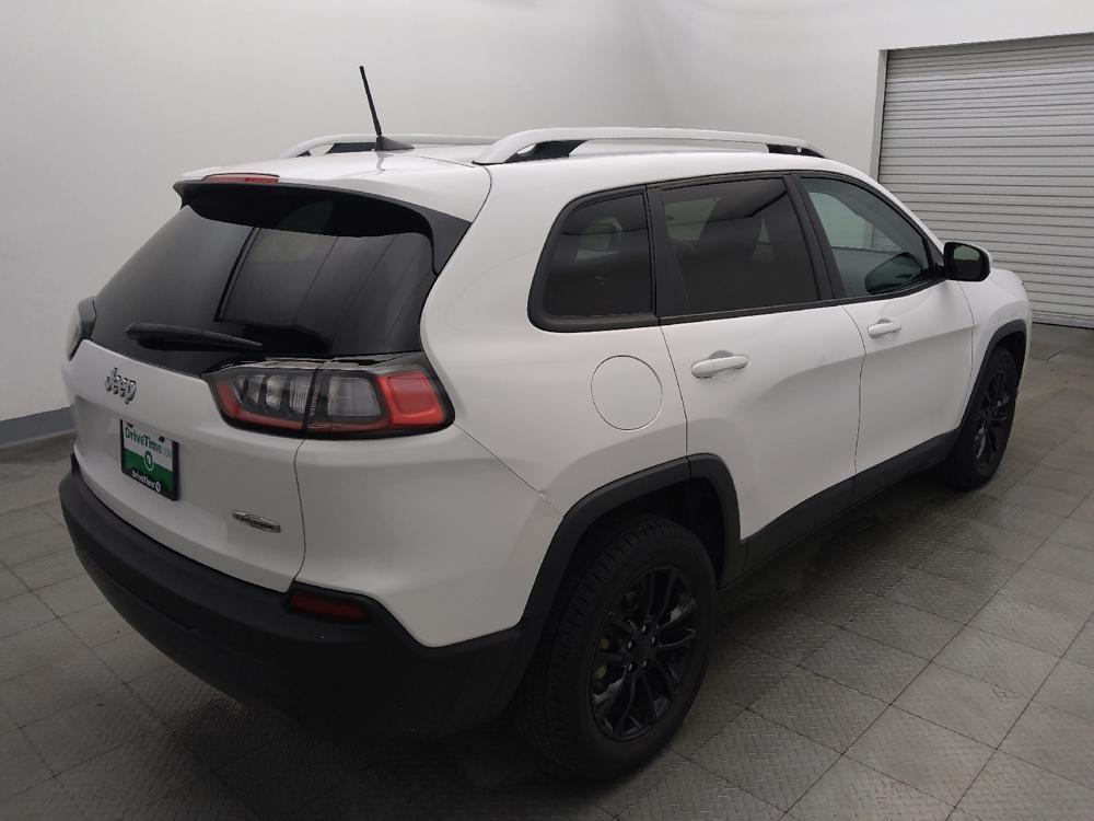 used 2020 Jeep Cherokee car, priced at $18,895