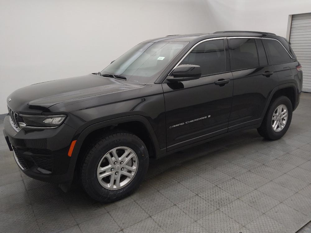 used 2024 Jeep Grand Cherokee car, priced at $25,695
