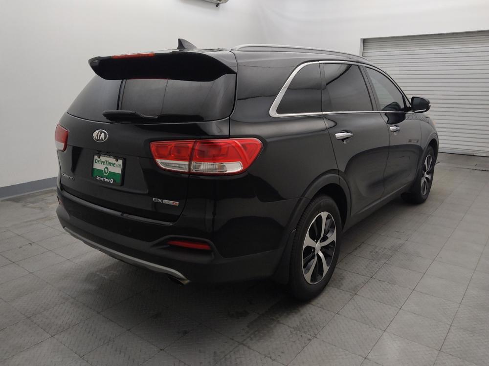 used 2018 Kia Sorento car, priced at $18,195