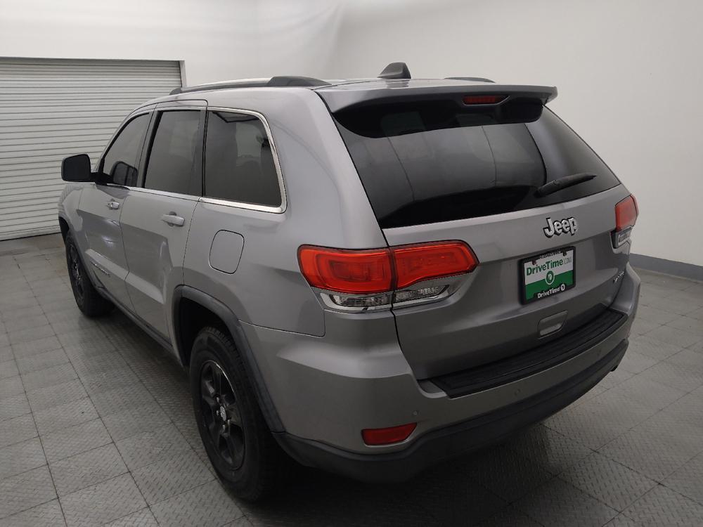 used 2017 Jeep Grand Cherokee car, priced at $17,695