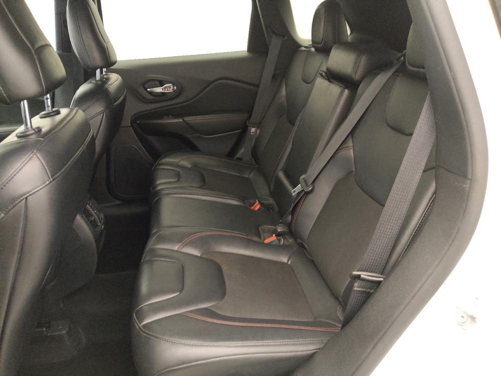 used 2022 Jeep Cherokee car, priced at $23,495