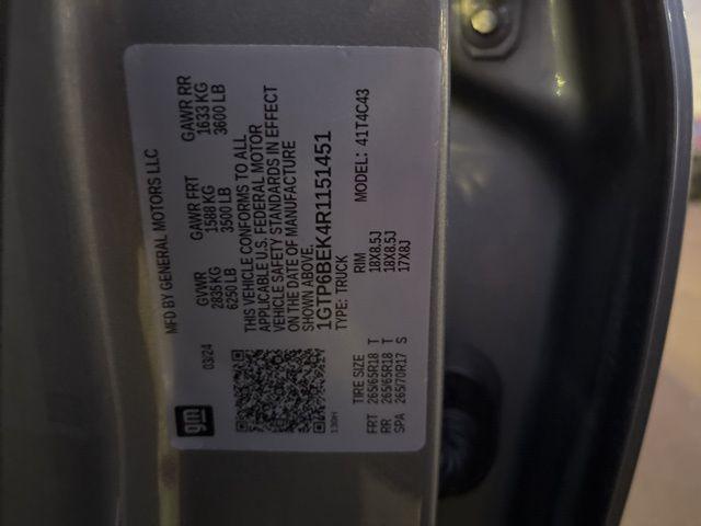 used 2024 GMC Canyon car, priced at $36,700