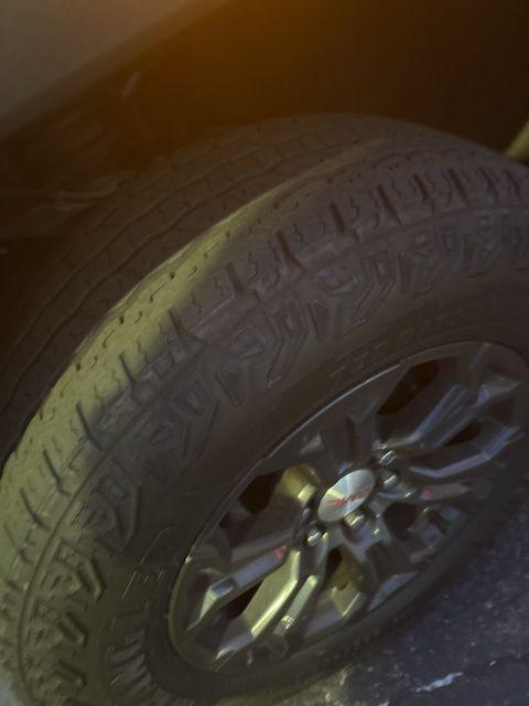 used 2024 GMC Canyon car, priced at $36,700