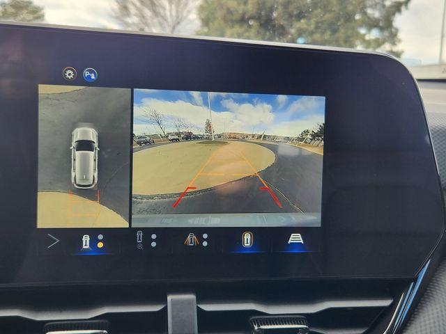 new 2026 Chevrolet Equinox car, priced at $39,684