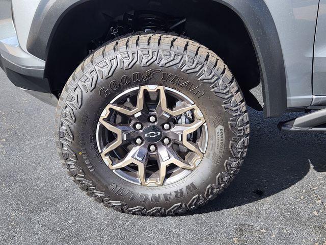 new 2026 Chevrolet Colorado car, priced at $50,384