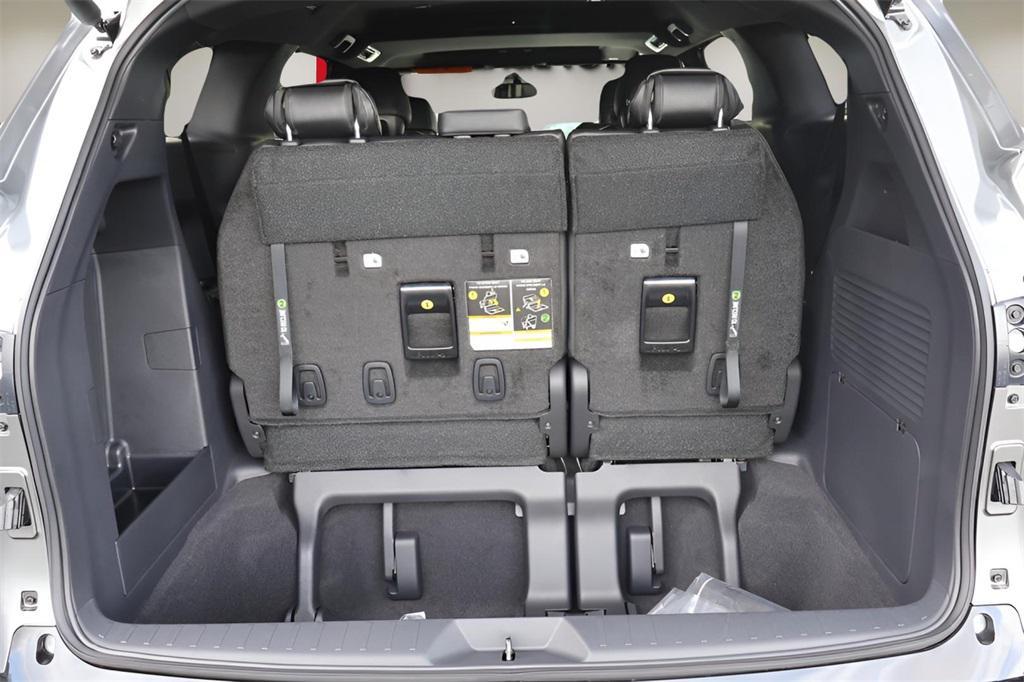 new 2026 Toyota Sienna car, priced at $53,497