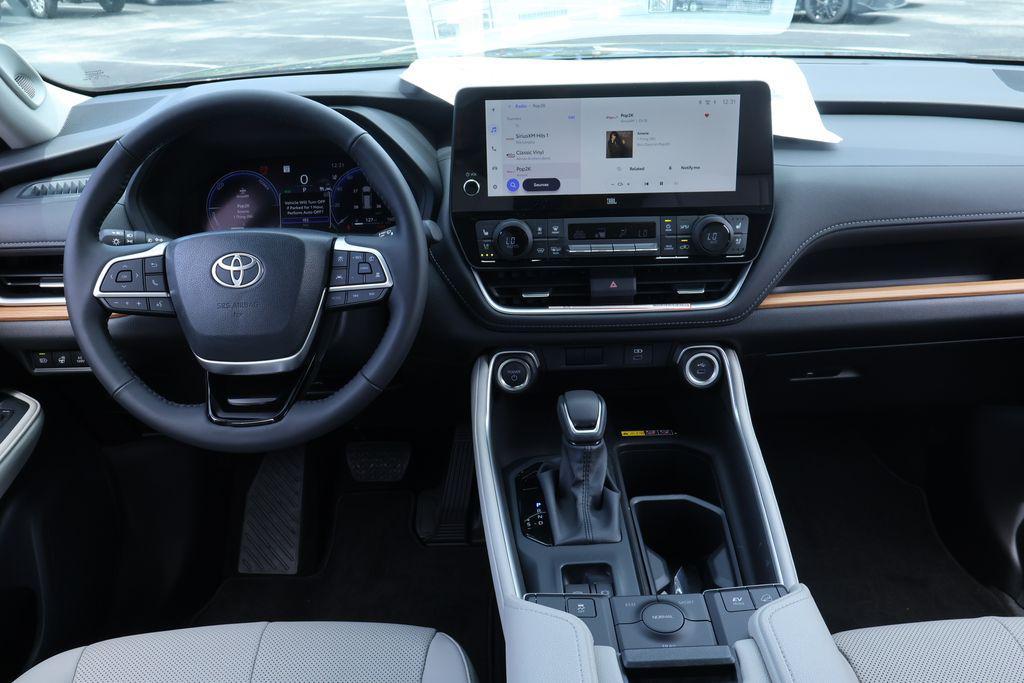 new 2026 Toyota Grand Highlander Hybrid car, priced at $58,306