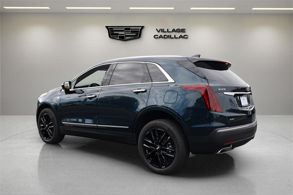 new 2026 Cadillac XT5 car, priced at $48,915