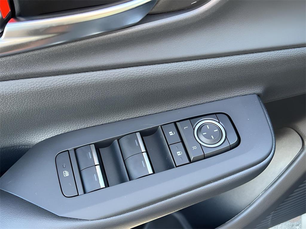 new 2026 Toyota Prius Plug-In Hybrid car, priced at $38,264