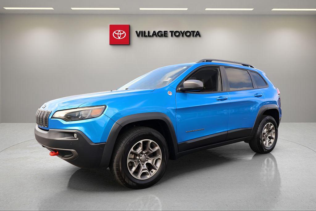 used 2020 Jeep Cherokee car, priced at $19,692