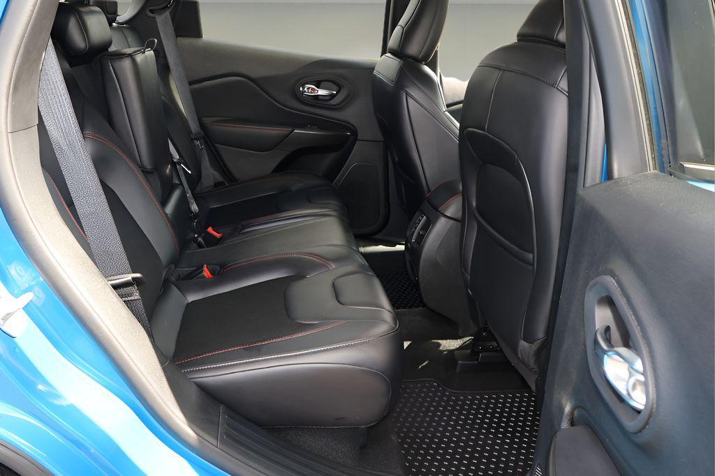 used 2020 Jeep Cherokee car, priced at $19,692