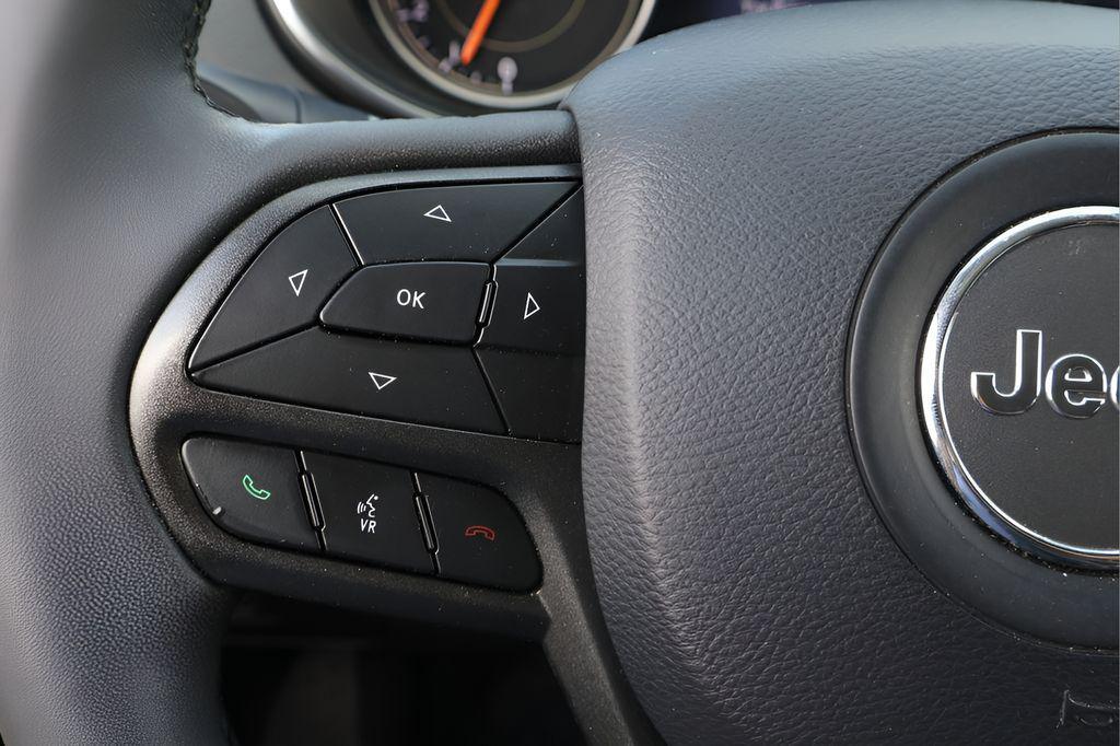used 2020 Jeep Cherokee car, priced at $19,692