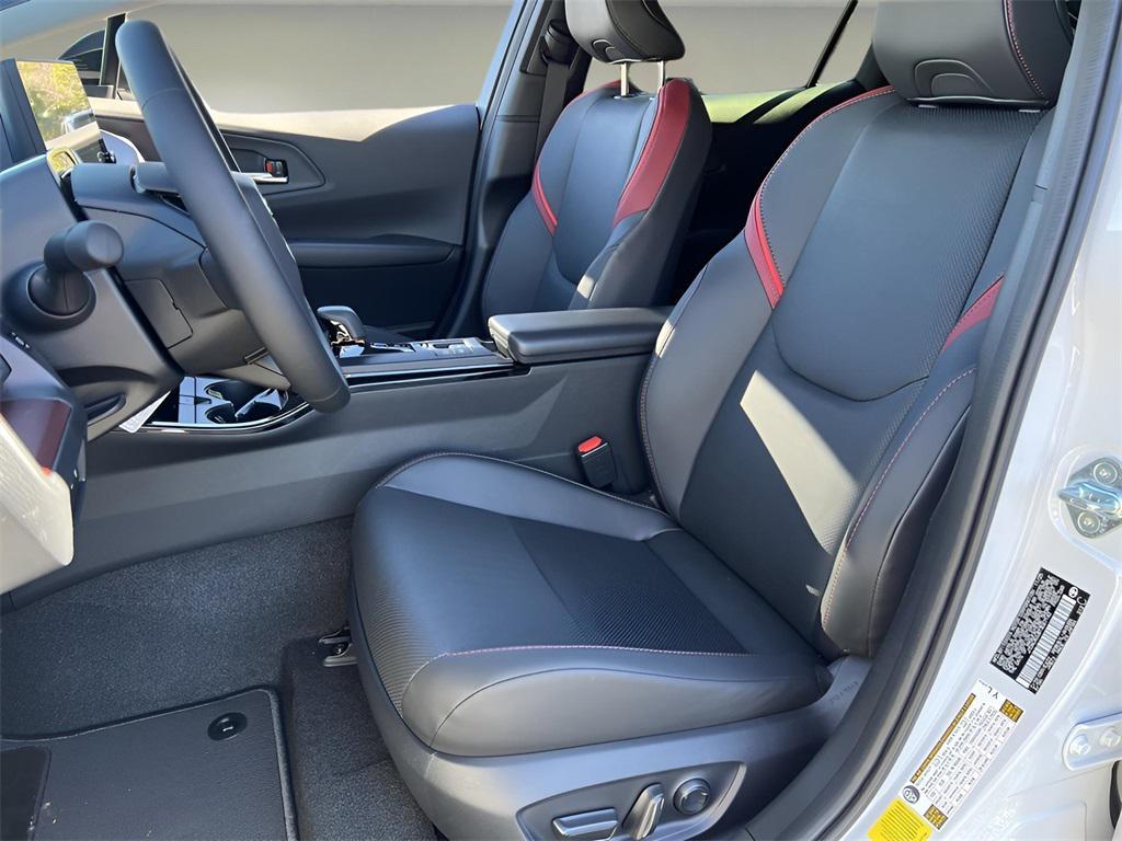 new 2026 Toyota Prius Plug-In Hybrid car, priced at $44,429