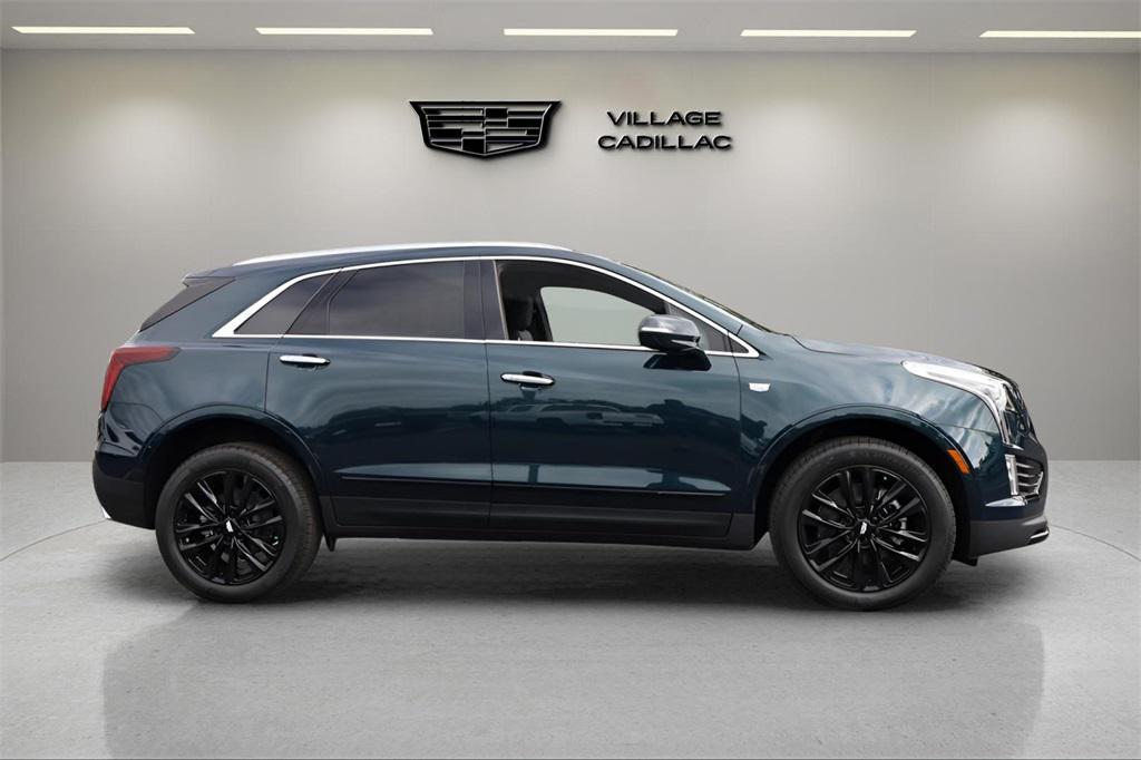 new 2026 Cadillac XT5 car, priced at $47,740