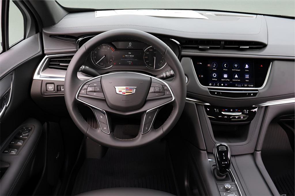 new 2026 Cadillac XT5 car, priced at $47,740
