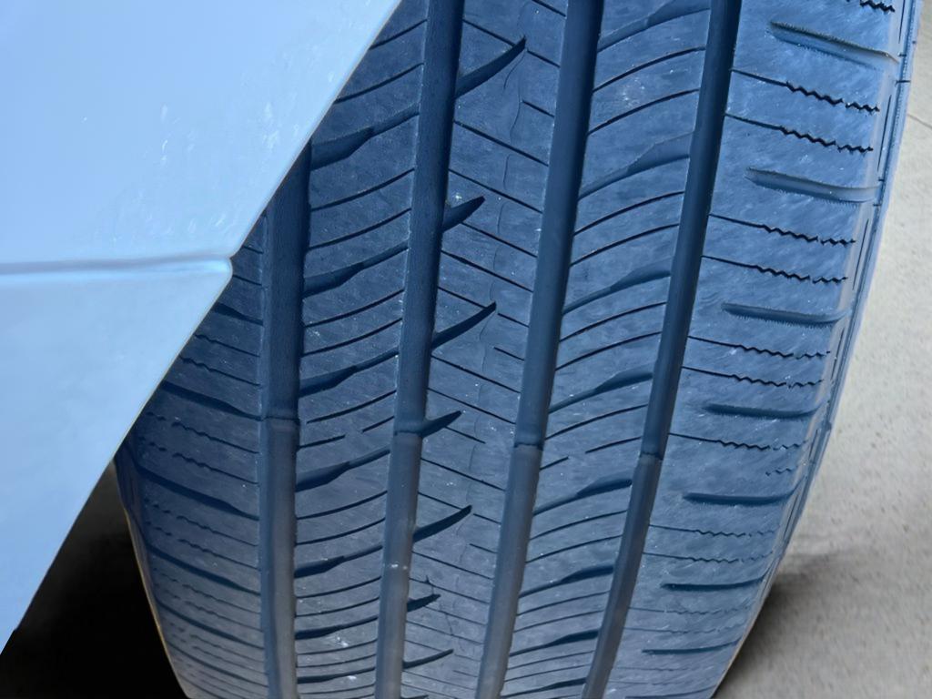 used 2017 Ford Edge car, priced at $8,991